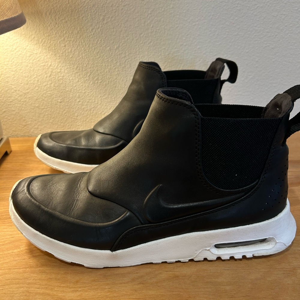 Nike Black Air Max Thea mid